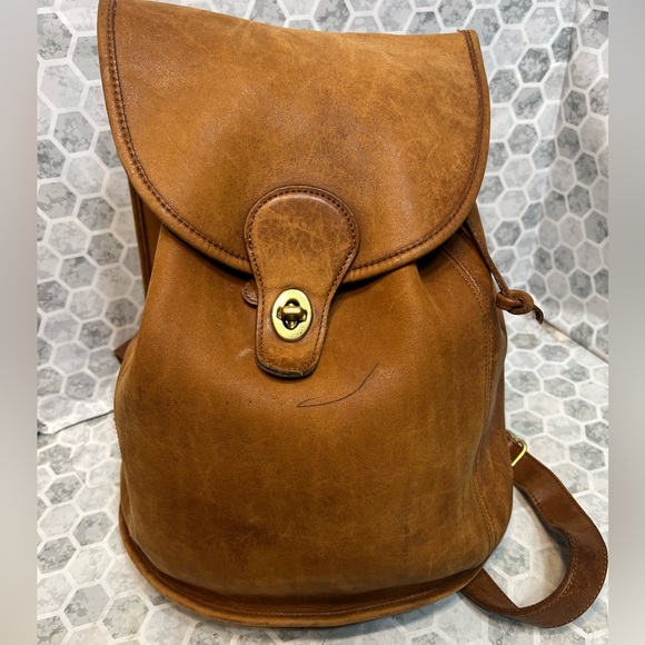Coach Handbags - Vintage Coach Classic Backpack 9943